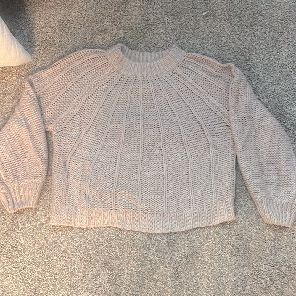 Light pink sweater